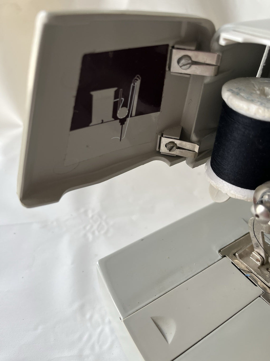Vintage Singer Tiny Tailor Grey And Maroon Sewing Machine, Works!