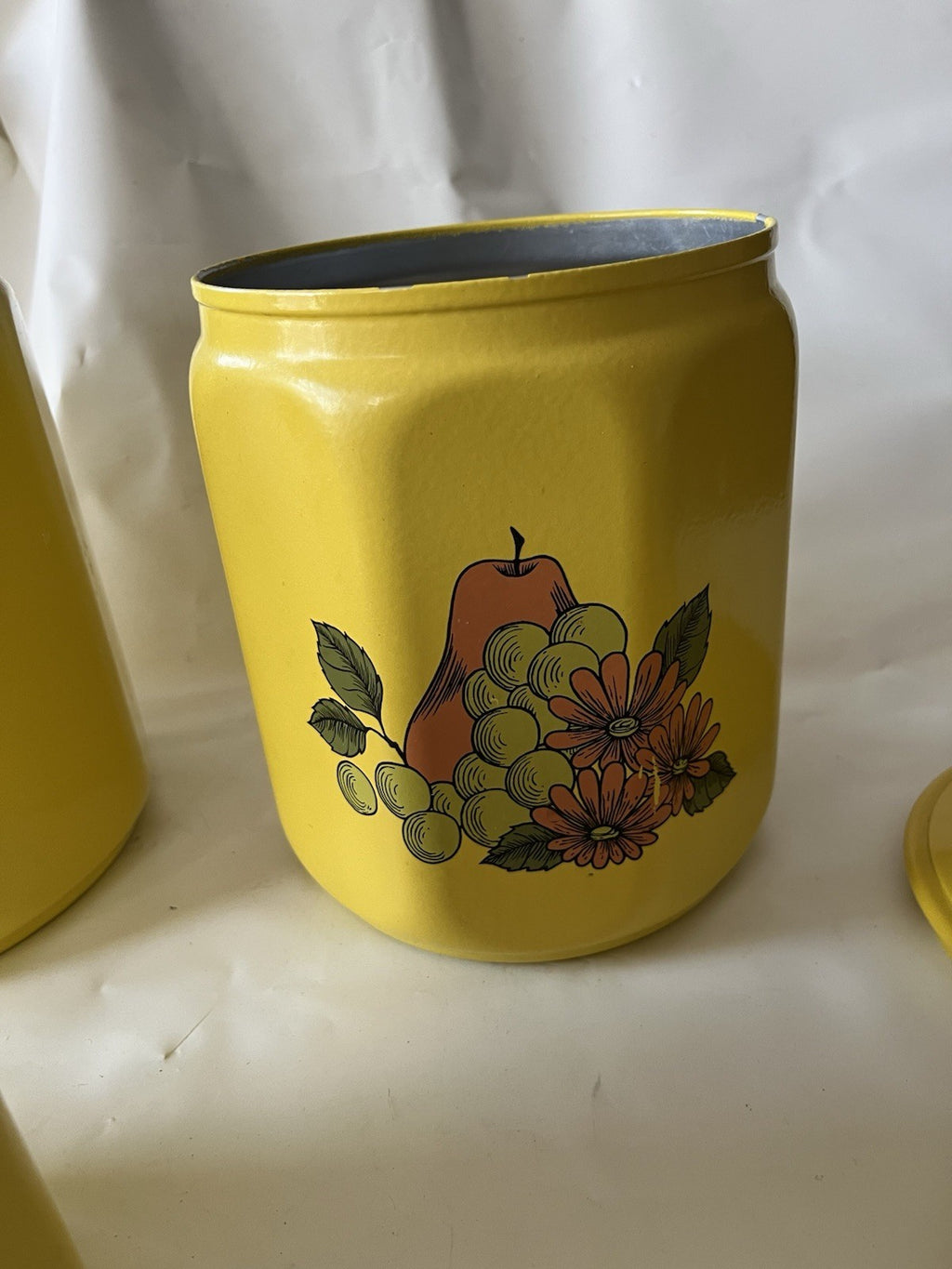 Vintage Kromex Faceted Aluminum 4 Canister Set Yellow Fruit Floral Plastic Lids