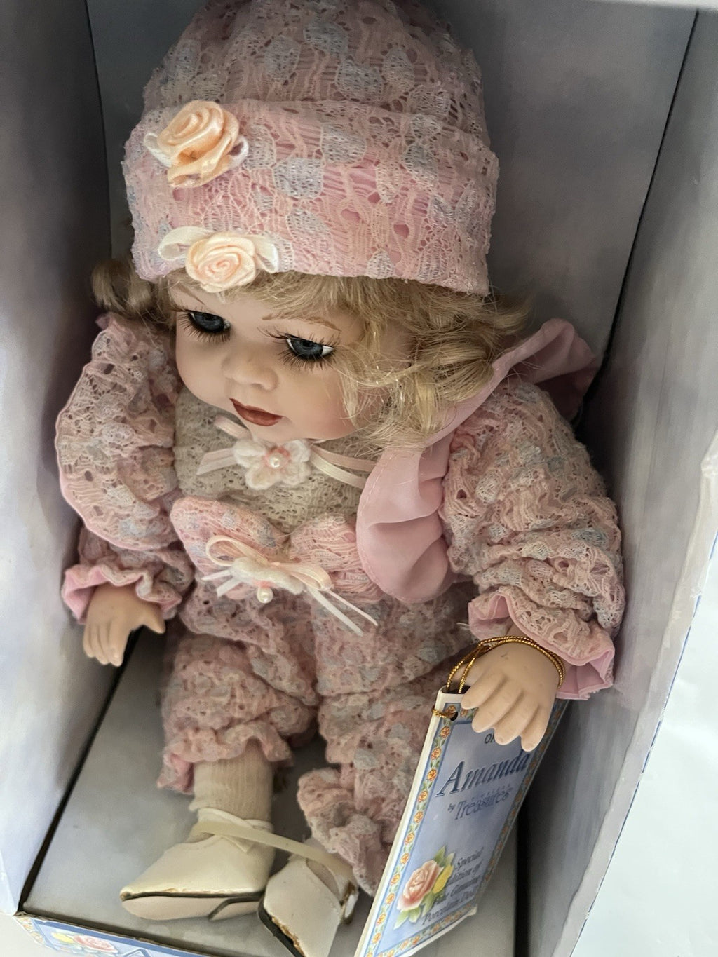 ITEM NO. ADG6 Amanda Year-2002 Porcelain Doll by Timeless Treasures NIB
