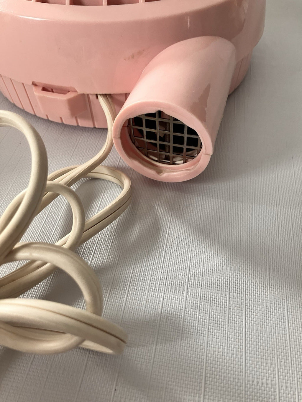Vintage MCM Vornado Pink Bonnet Hair Dryer With Traveling Case And Extra Bonnet