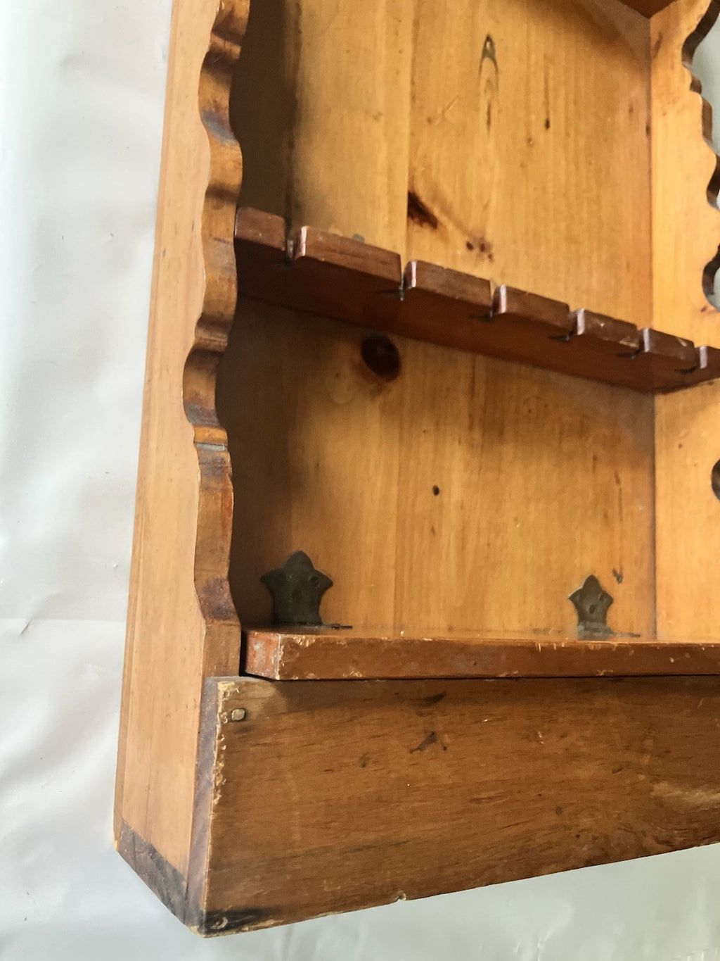 VTG Hanging Wooden Spoon Display Rack Holds 12 Spoons & Box To Hold Trinkets