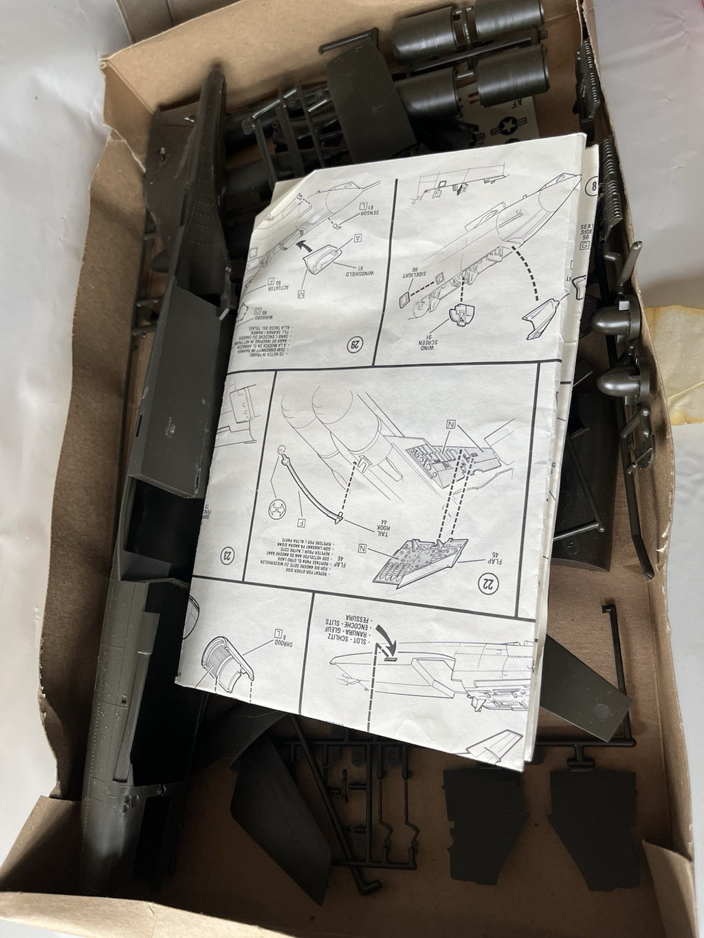 3-Vintage Model Kits  RF-101B Recon Kit; Reveal Yak-38 Forger; P-51B 1:48 Scale