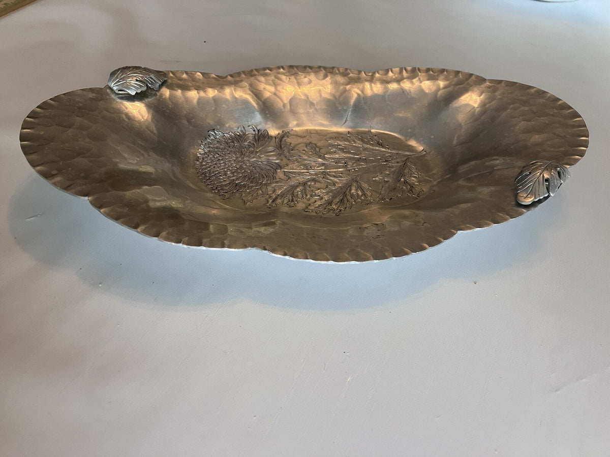 Vtg Continental Trademark Hand Wrought Aluminum Oval Tray Floral Scalloped Edge