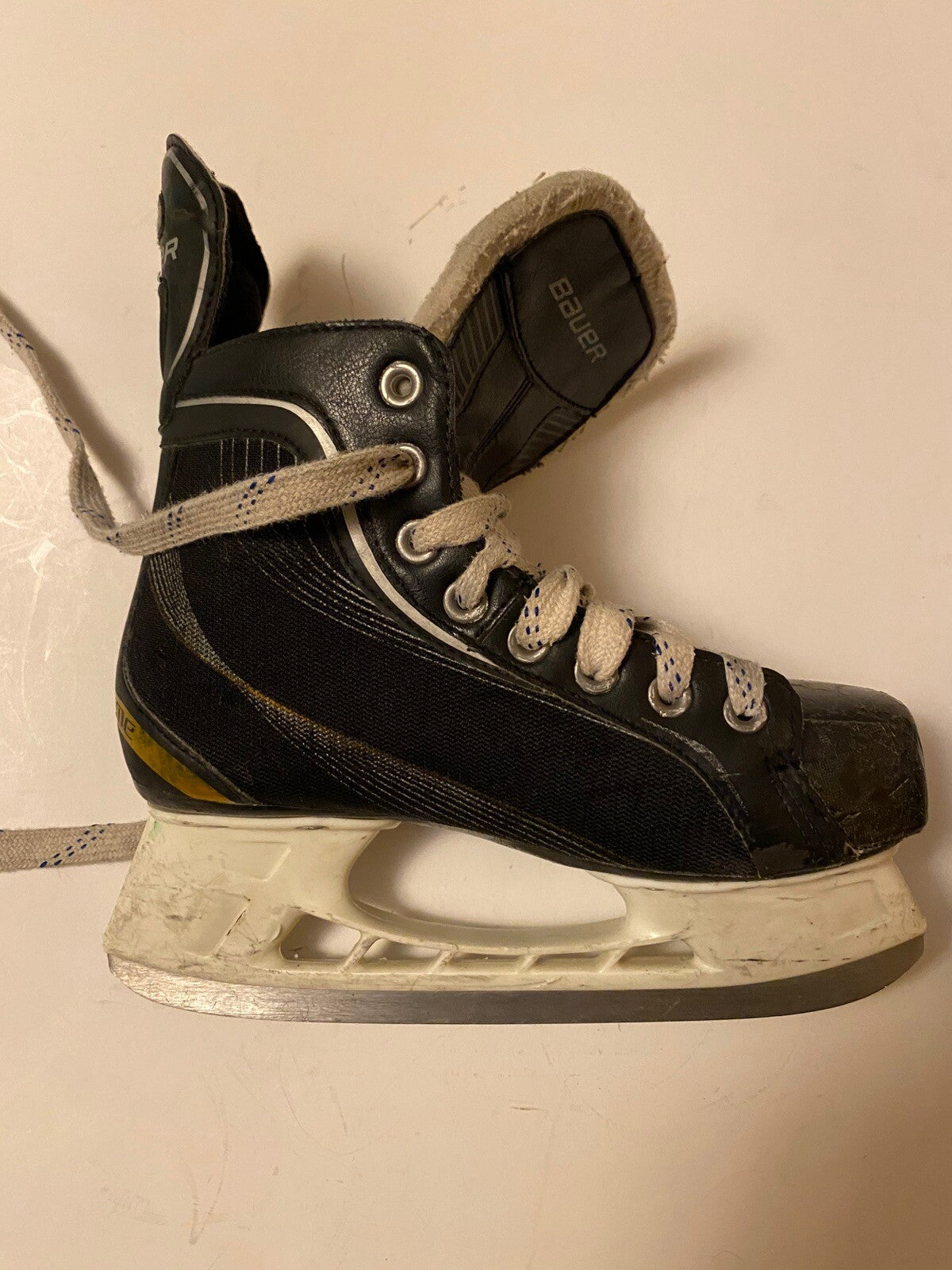 Bauer Supreme One20 Black Lightspeed Pro Ice Hockey Skates Men's Size 4R US 5