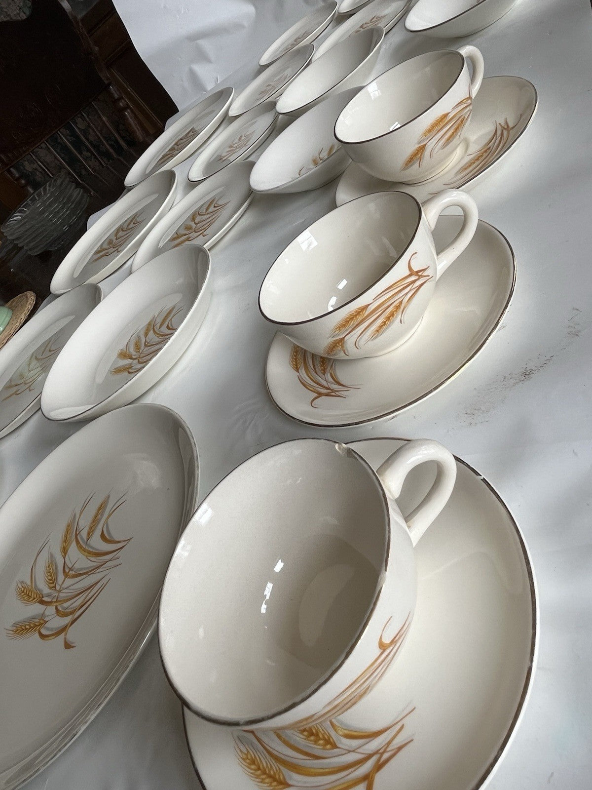 Homer Laughlin Mixed LotGolden Wheat Gold Trim Plates Bowls Serving Dish 23 Pc