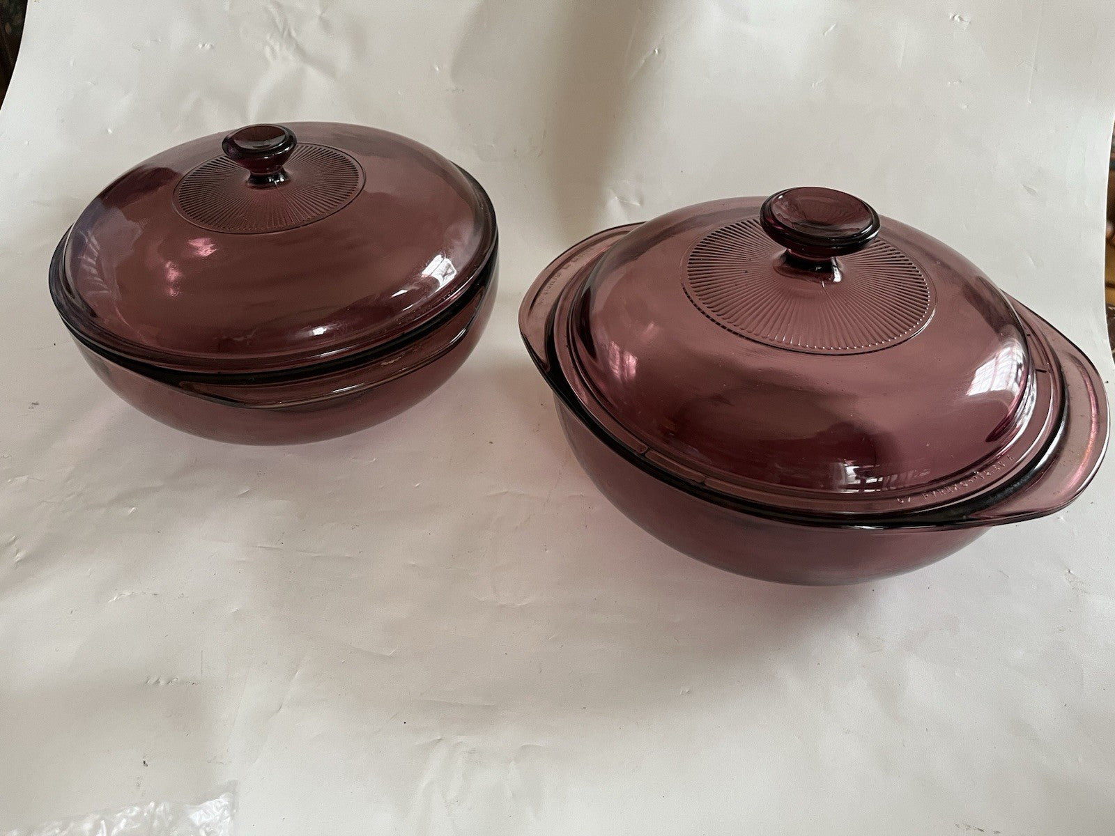 Vintage PYREX Purple Visionware Round 2 Qt Casseroles W/ Kids