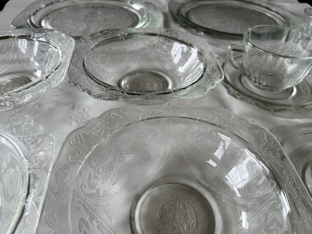 Federal Glass Clear Depression Etched Dinner Plates, Bowls, Cup/saucer 16 Piece