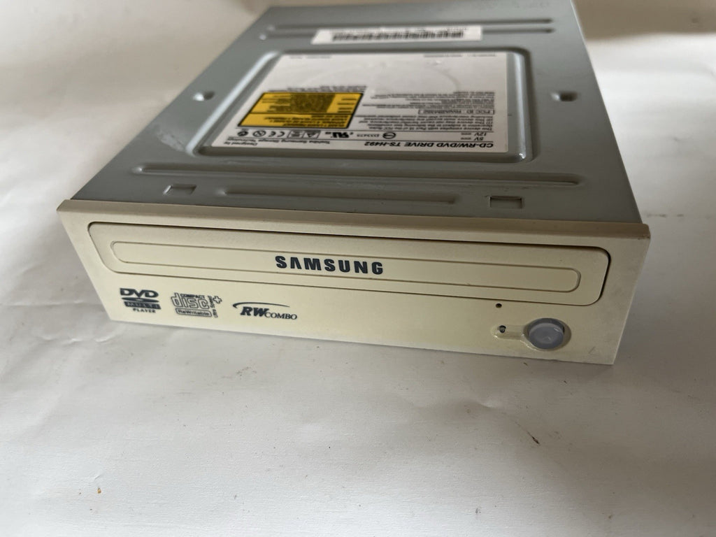 Samsung CD-RW/DVD Drive TS-H492; 2005.