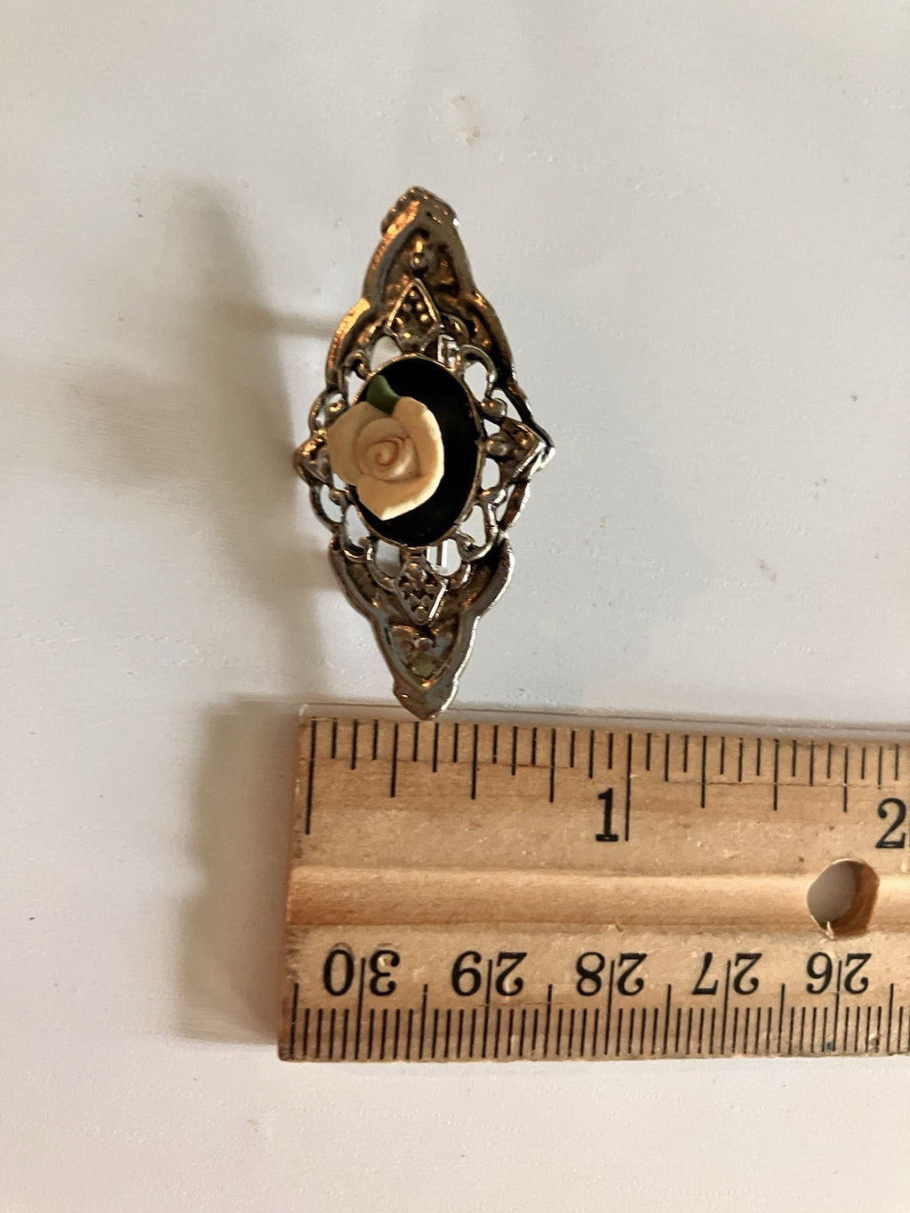 Vintage Bone China/Porcelain Floral Brooches (2)
