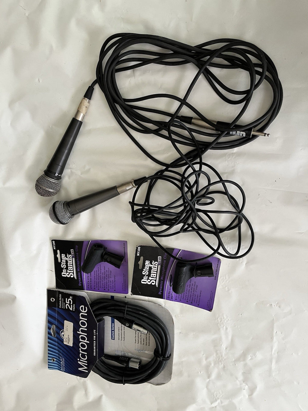 Lot of 2 Microphones Realistic Highball 33-984A/Starpower SP-9 & Cables Lot