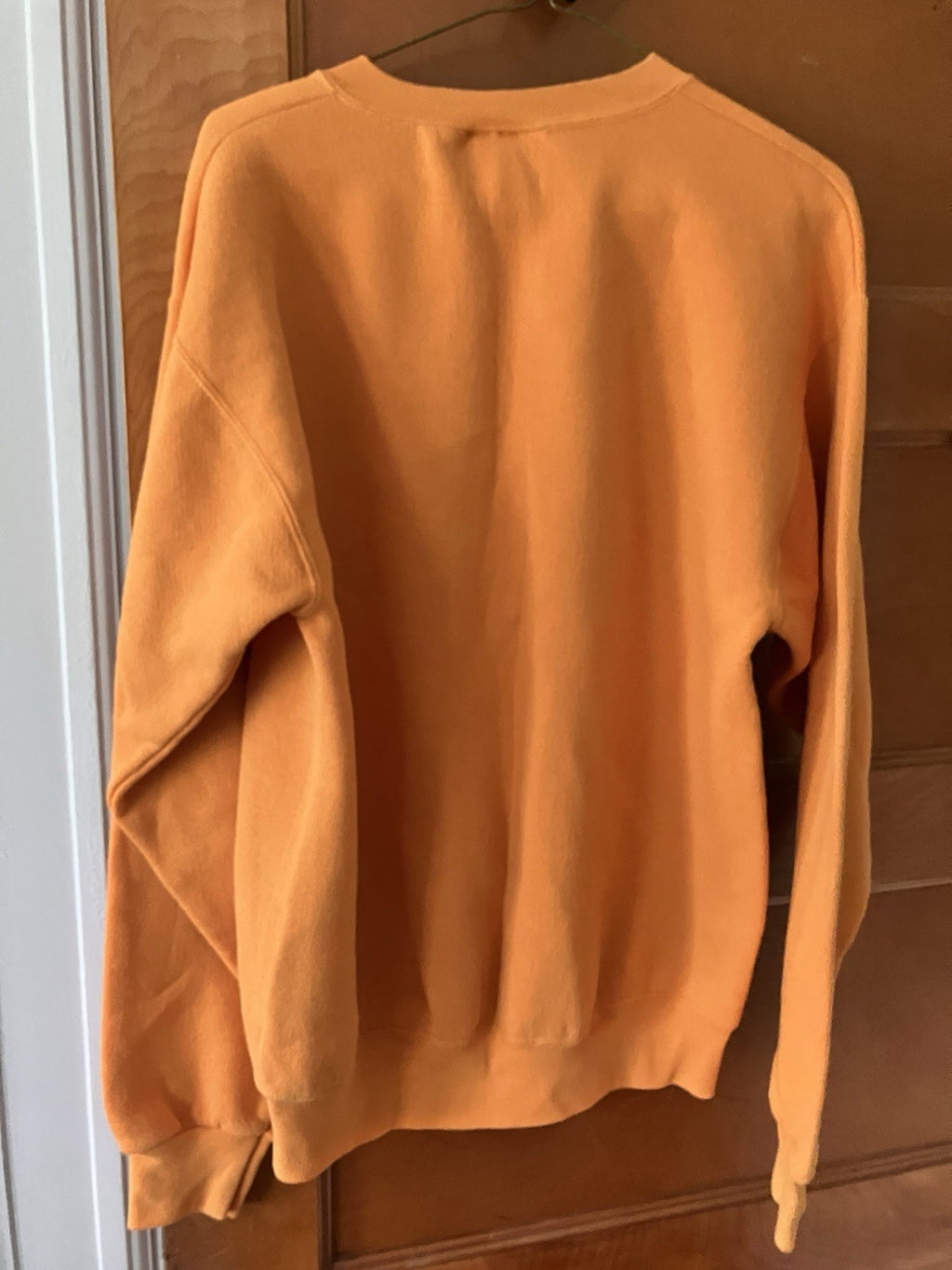 Vintage Tennessee Volunteers Lee Unisex Orange Sweatshirt. Very Clean!