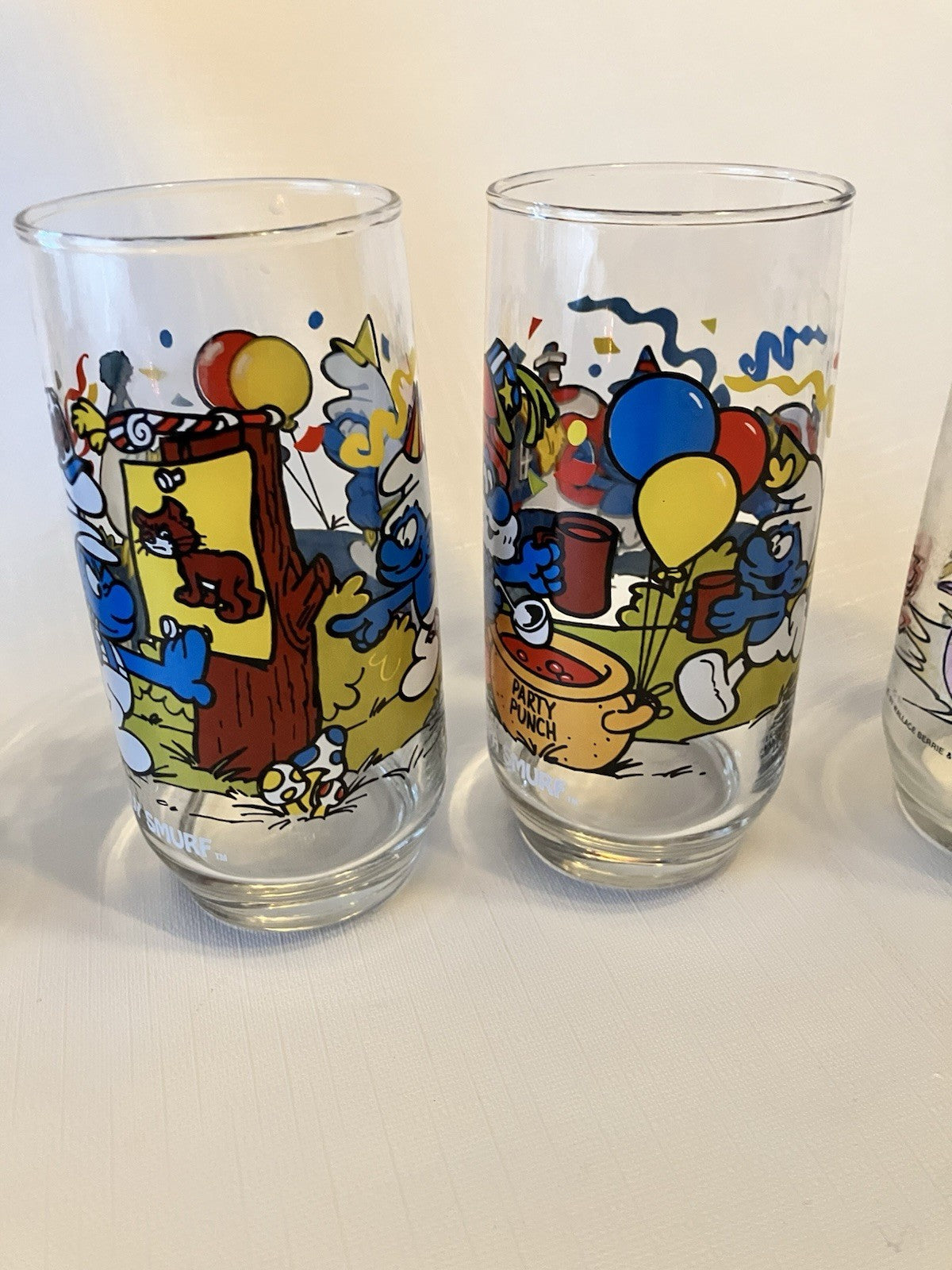 Vintage 1983 Hardee’s Smurf Glasses Set of 4 Handy Clumsy Papa Smurf BONUS Glass