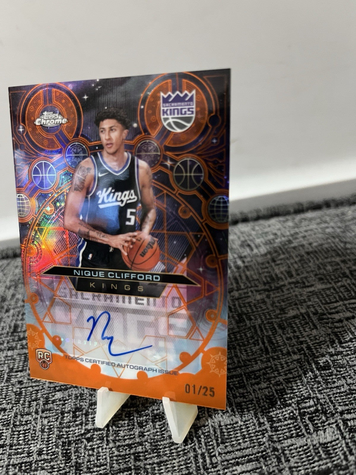 2025/26 Topps Chrome Nique Clifford Autograph Chromograph Orange 1/25