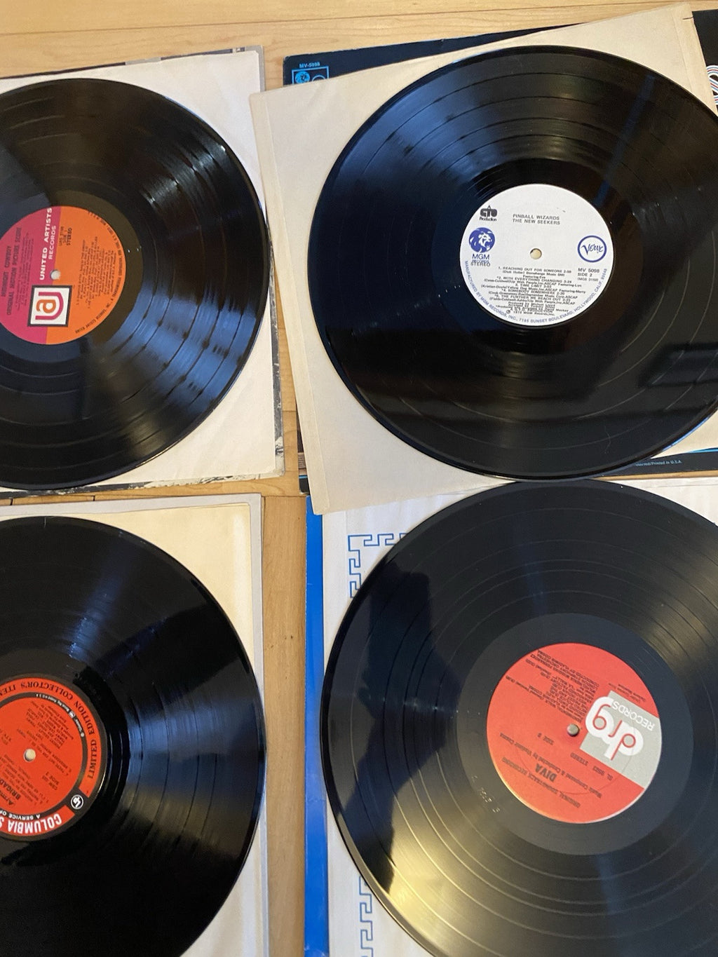 Lot of Vinyl Sounstracks LPS Pinball Wizard/Midnight Cowboy/Diva/Brigadoon CLEAN